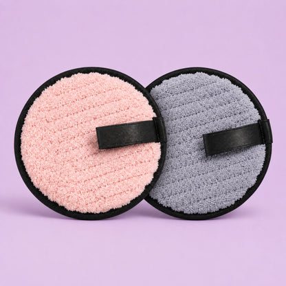 Skin cleansing pads